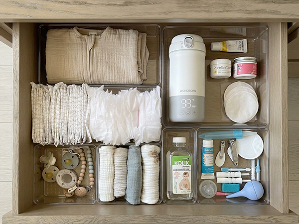 Newborn Essentials: How to Choose Your Very First Bottle Warmer